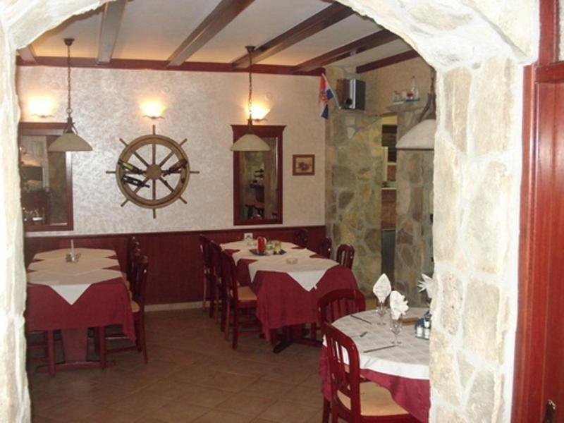 מלון פטרצ'אנה Pansion Marco Polo מראה חיצוני תמונה